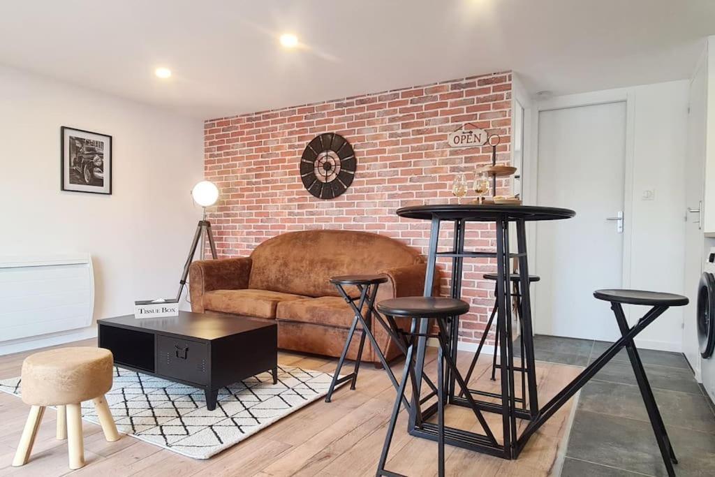 Apartament L'Atelier D'Emilie Bessines Zewnętrze zdjęcie