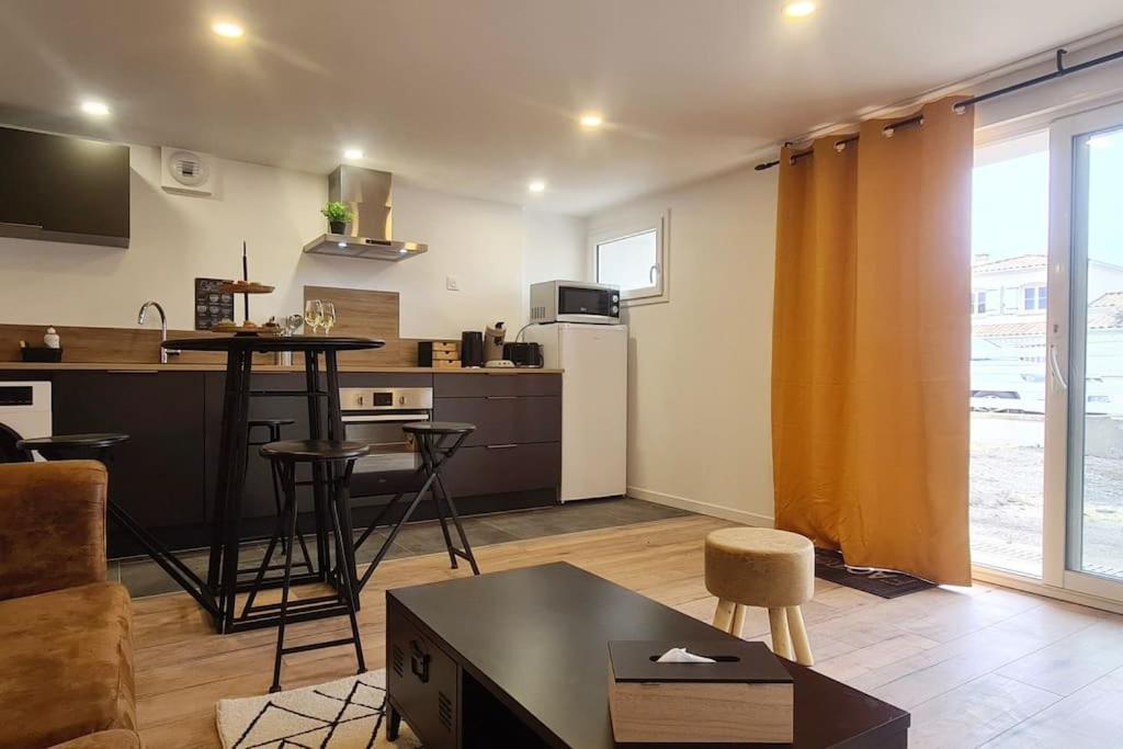 Apartament L'Atelier D'Emilie Bessines Zewnętrze zdjęcie