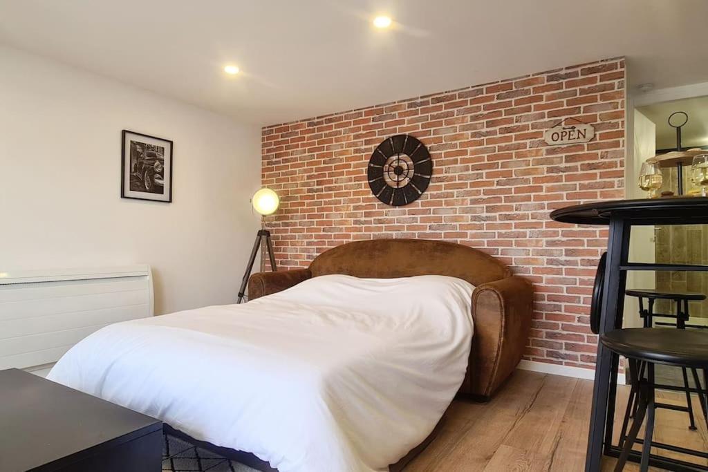 Apartament L'Atelier D'Emilie Bessines Zewnętrze zdjęcie