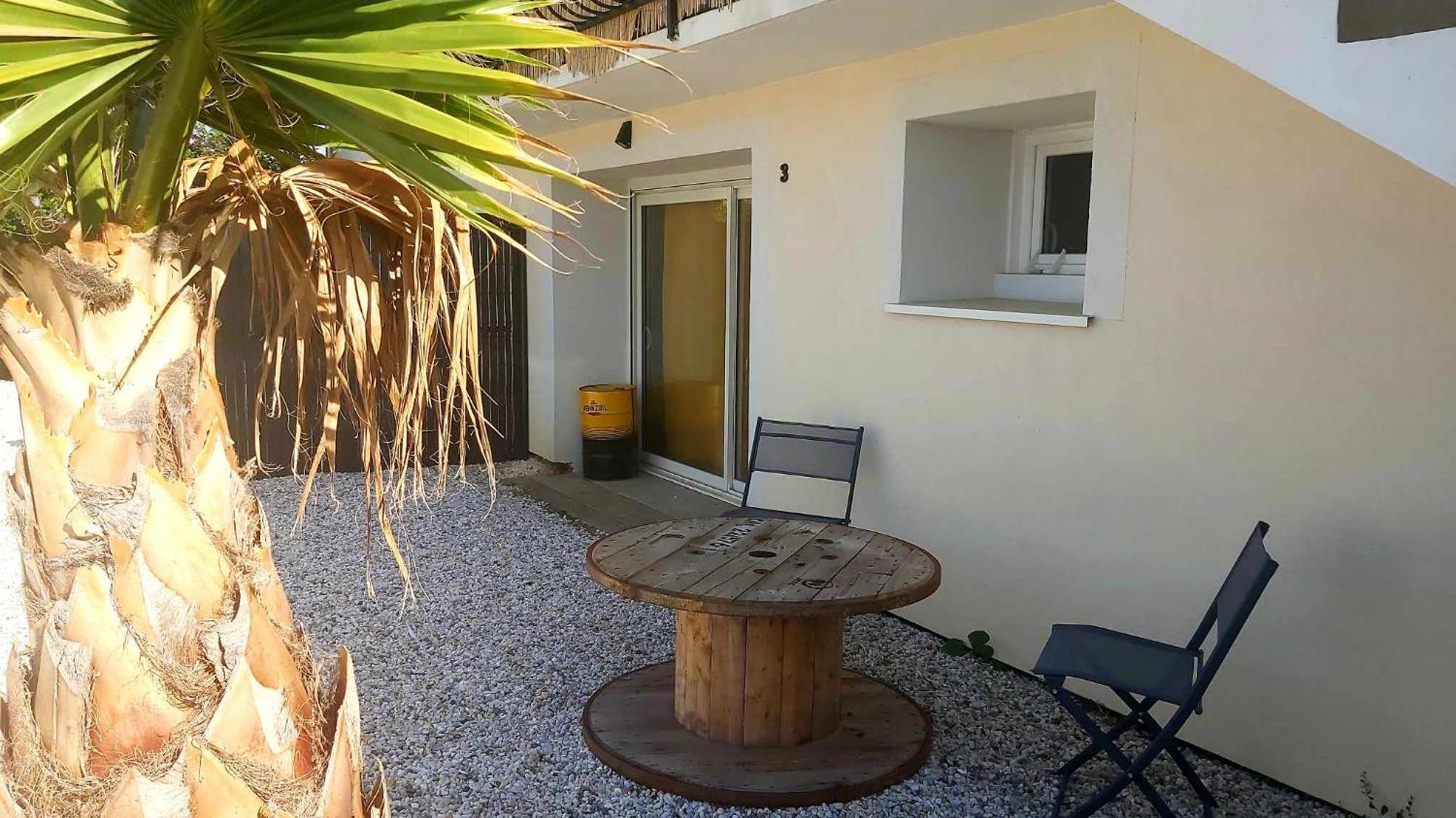 Apartament L'Atelier D'Emilie Bessines Zewnętrze zdjęcie